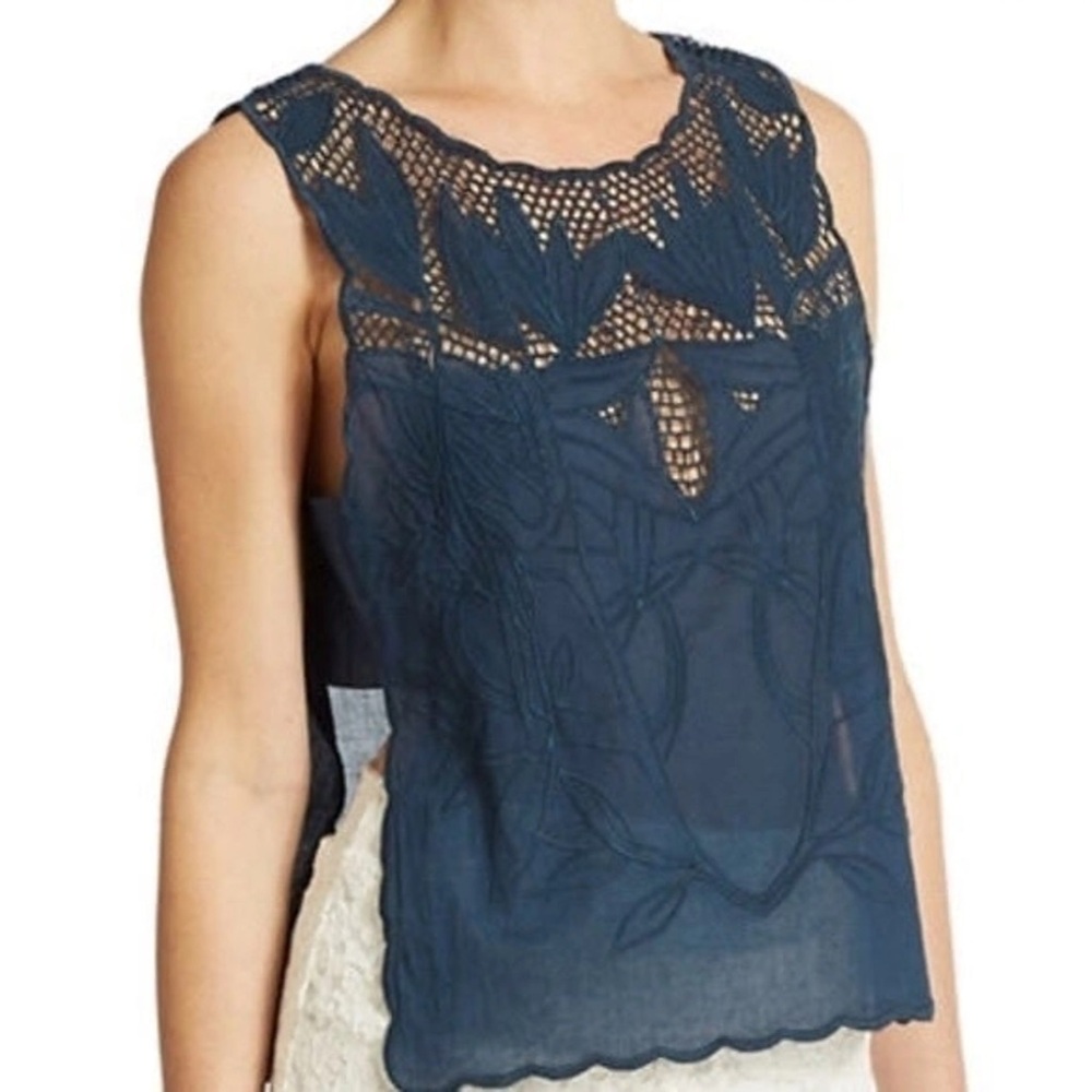 Free People Apron Style Top Applique Embroidered Lace Sleeveless in Blue .